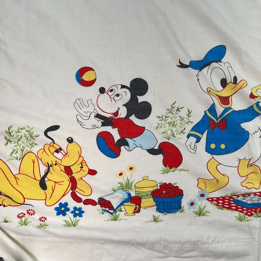 VTG 70s Walt Disney Mickey Mouse and Friends Picnic Twin Flat Sheet READ